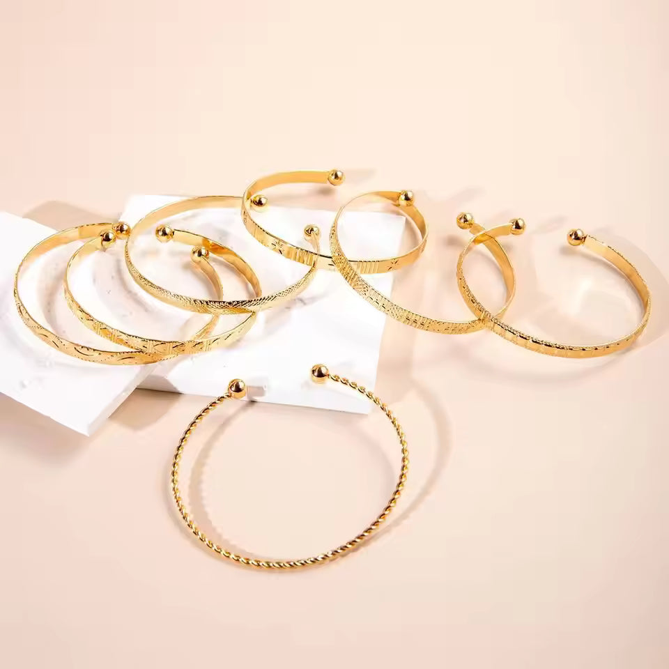 Minimalist Cuff Bangle Set 7Pcs, Delicate Engraved Multi Pattern Open Bracelet for Women, Clean Aesthetic Stackable Wristband, Chic Office Casual Jewelry Accessories Trendy Daily Gift